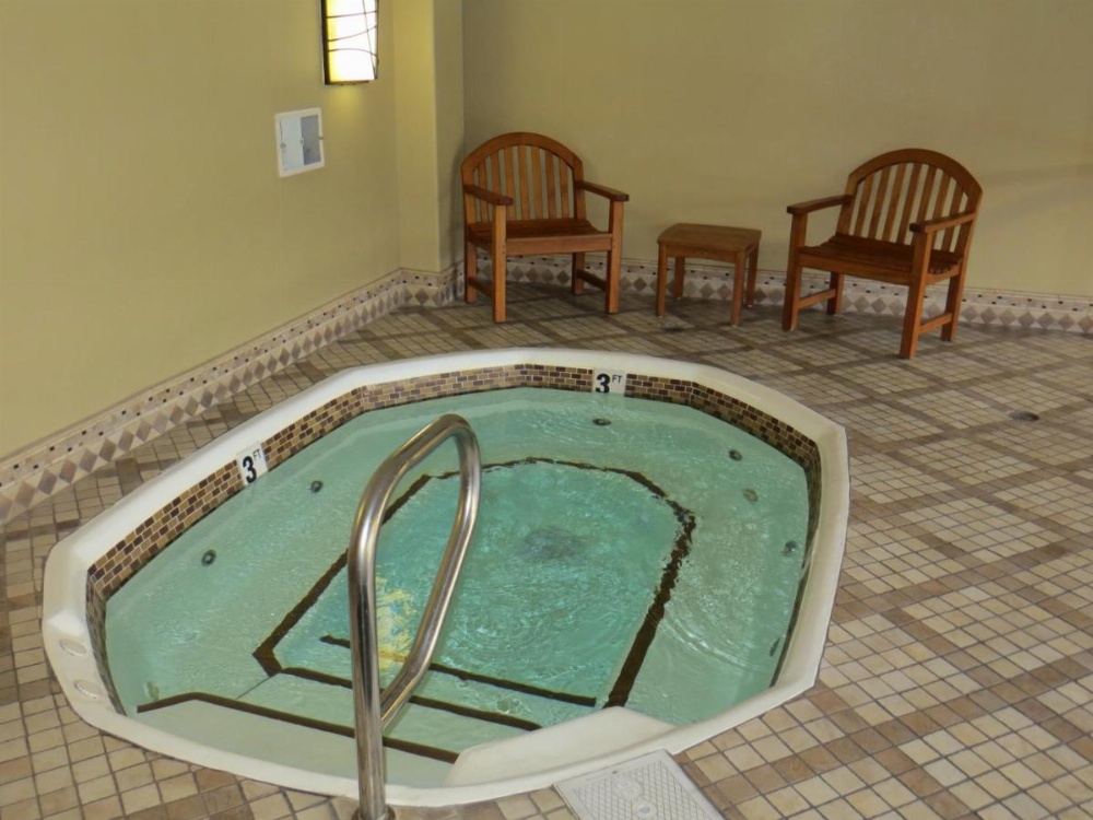 Jockey Resort Suites Center Strip Image 14