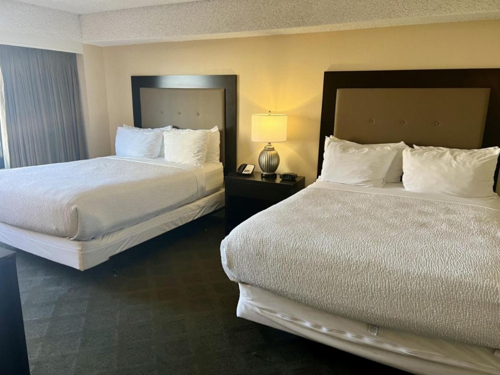 Jockey Resort Suites Center Strip Image 49